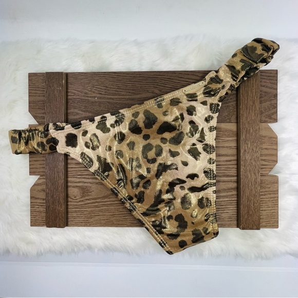 Le Doux Brazilian Leopard Swim Bottom - Picture 2 of 4